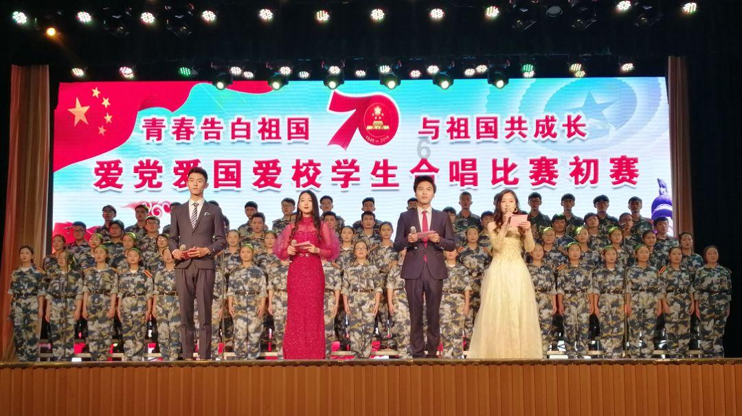 5年过去,被冯小刚逼脱鞋跳舞、陈道明飙脏话的女孩,成人生赢家